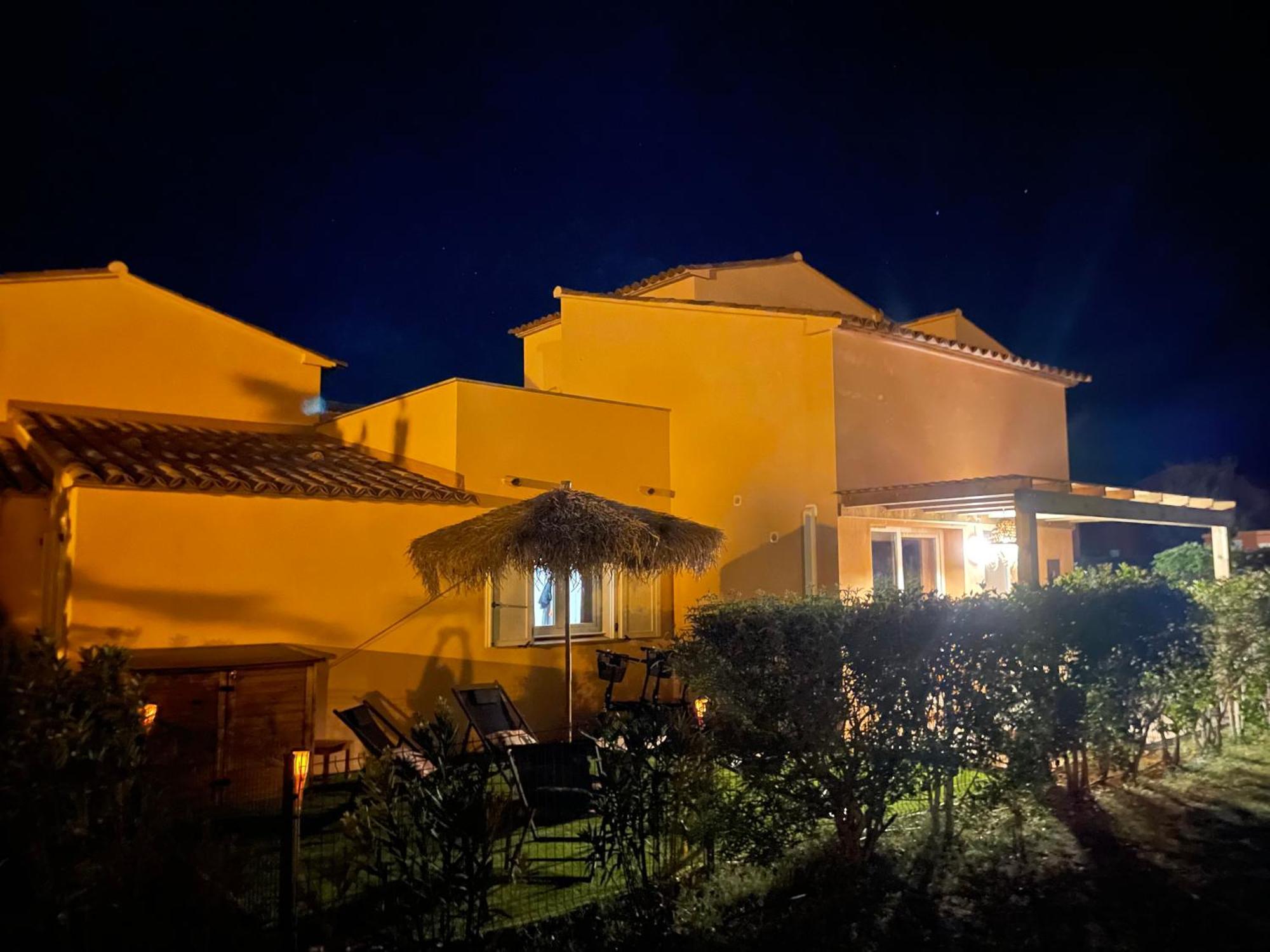 Villa A Casa Di Lo à Lecci Extérieur photo