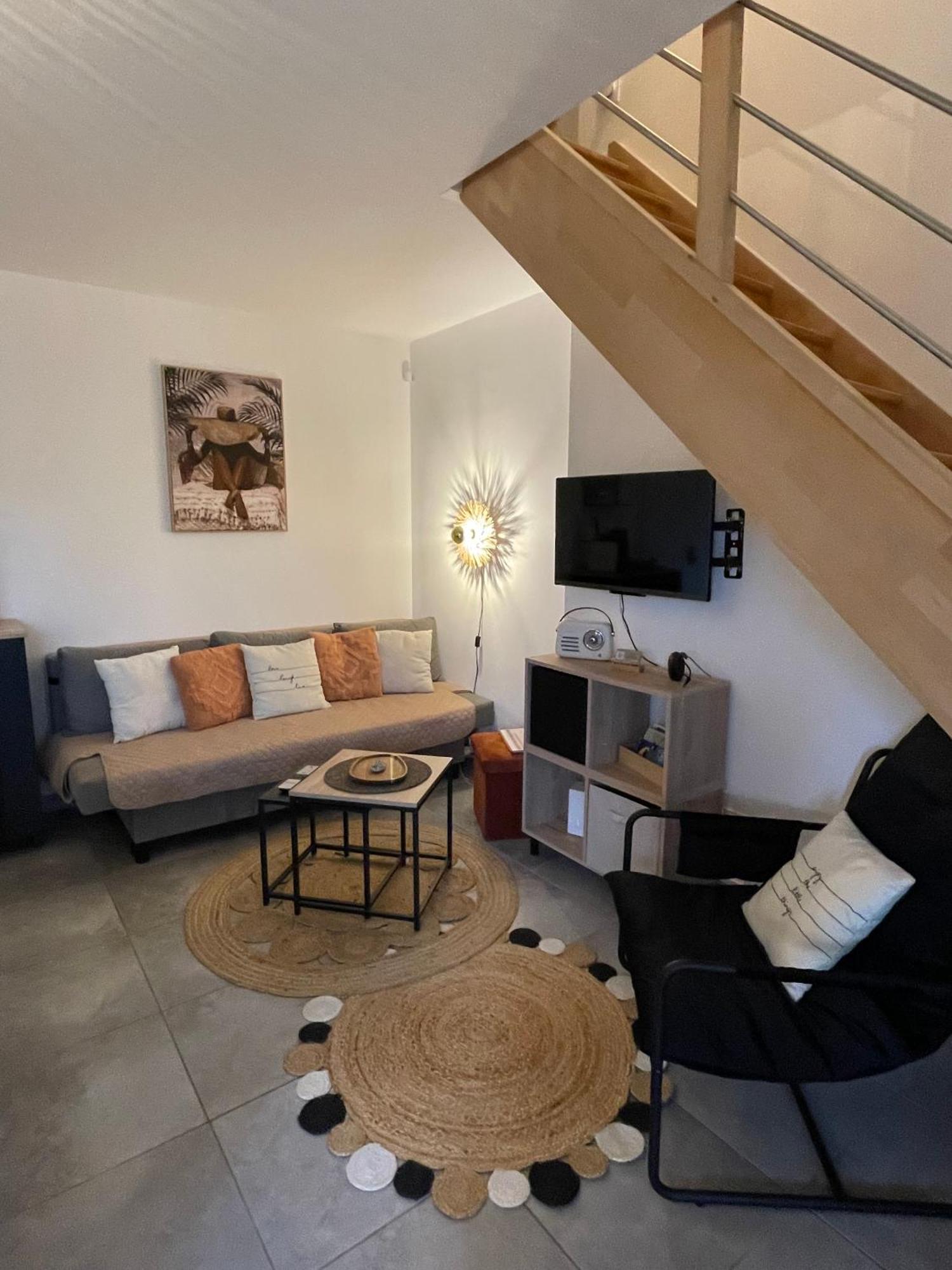 Villa A Casa Di Lo à Lecci Extérieur photo